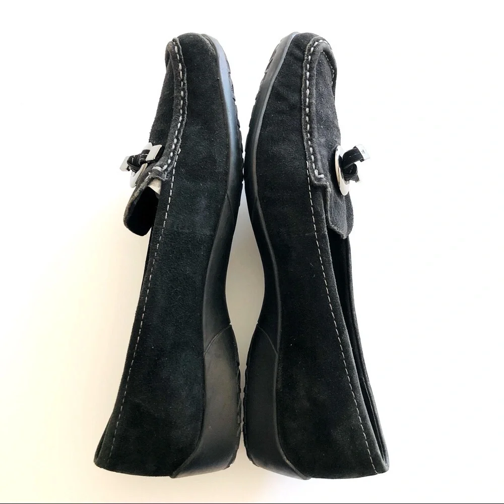 Liz Claiborne Africa 2 Suede Moccasins